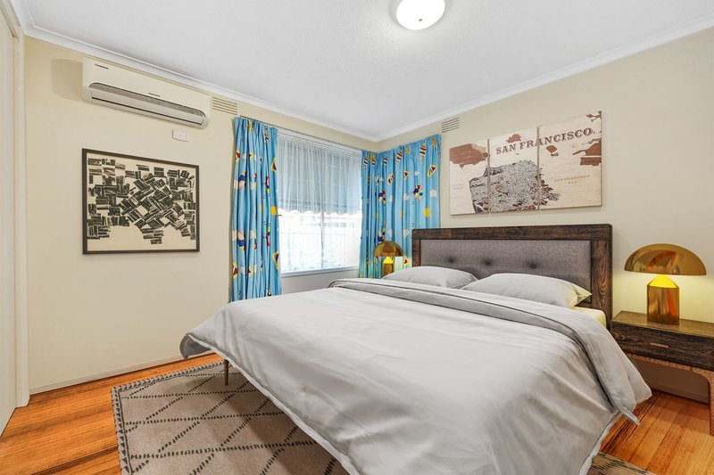 Photo - 19 Dome Court, Springvale South VIC 3172 - Image 11