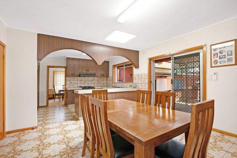 Photo - 19 Don Street, Reservoir VIC 3073 - Image 6