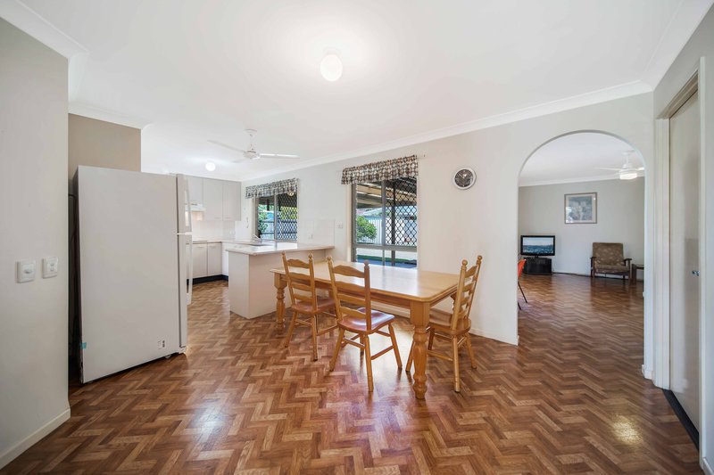 Photo - 19 Doomben Place, Bracken Ridge QLD 4017 - Image 7