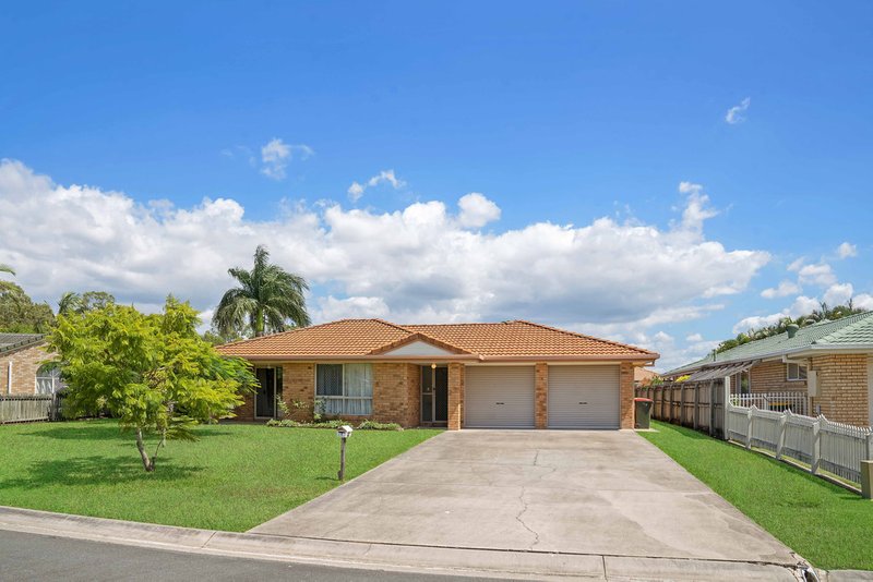 Photo - 19 Doomben Place, Bracken Ridge QLD 4017 - Image 9