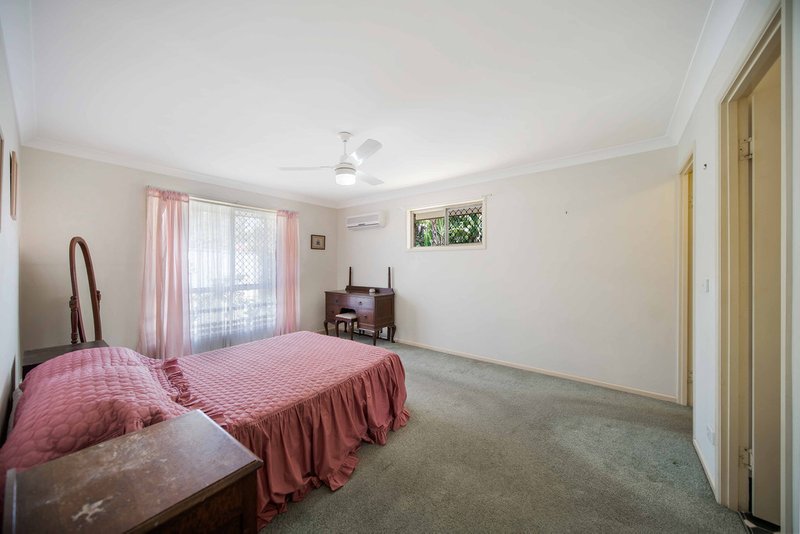 Photo - 19 Doomben Place, Bracken Ridge QLD 4017 - Image 14