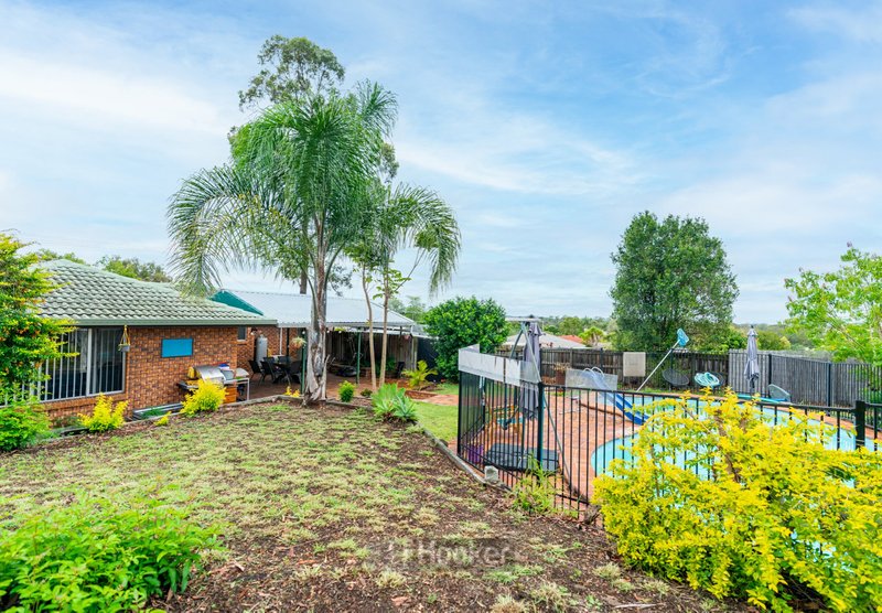 Photo - 19 Dorachus Drive, Regents Park QLD 4118 - Image 12