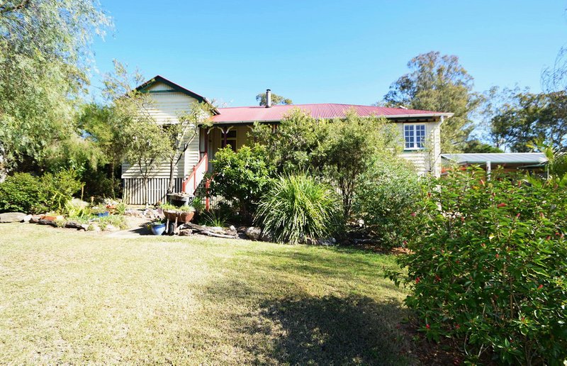 19 Down Street, Esk QLD 4312