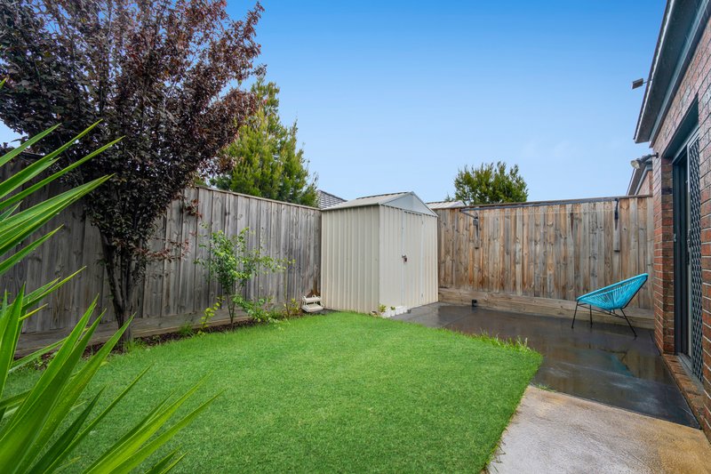 Photo - 19 Draper Crescent, Epping VIC 3076 - Image 6