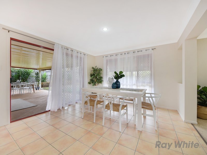 Photo - 19 Drysdale Court, Murrumba Downs QLD 4503 - Image 3