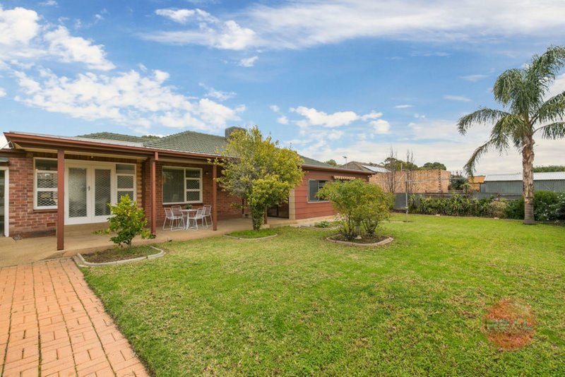 Photo - 19 Duncan Avenue, Park Holme SA 5043 - Image 16