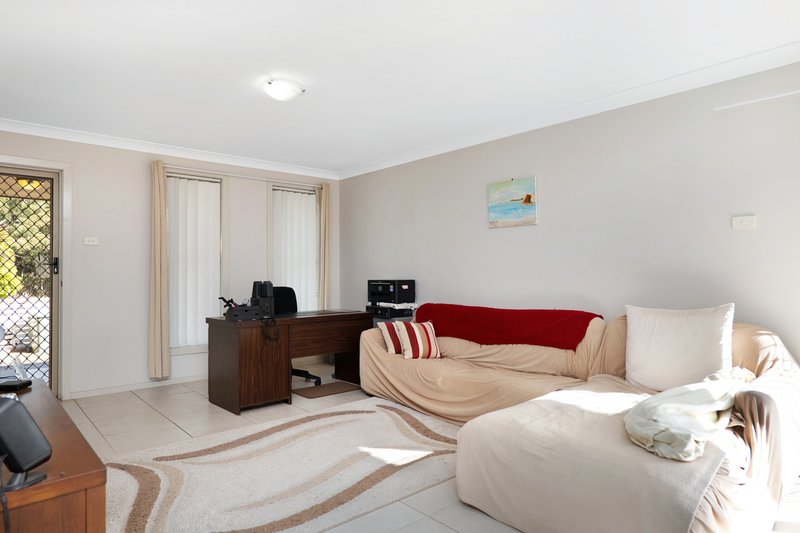 Photo - 1/9 Durban Crescent, East Maitland NSW 2323 - Image 3