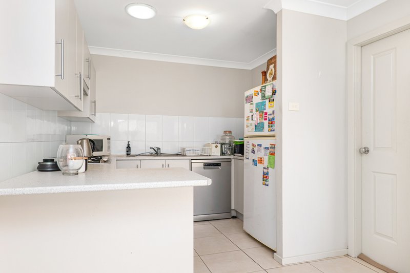 Photo - 1/9 Durban Crescent, East Maitland NSW 2323 - Image 4