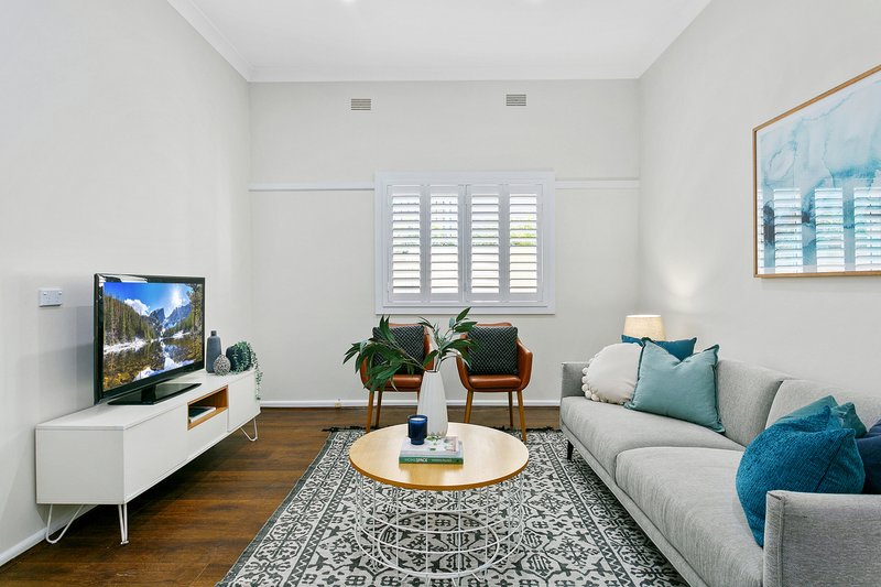 Photo - 19 Durham Street, Dulwich Hill NSW 2203 - Image 2