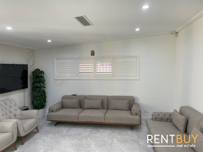 Photo - 19 Earl Street, Merrylands NSW 2160 - Image 6