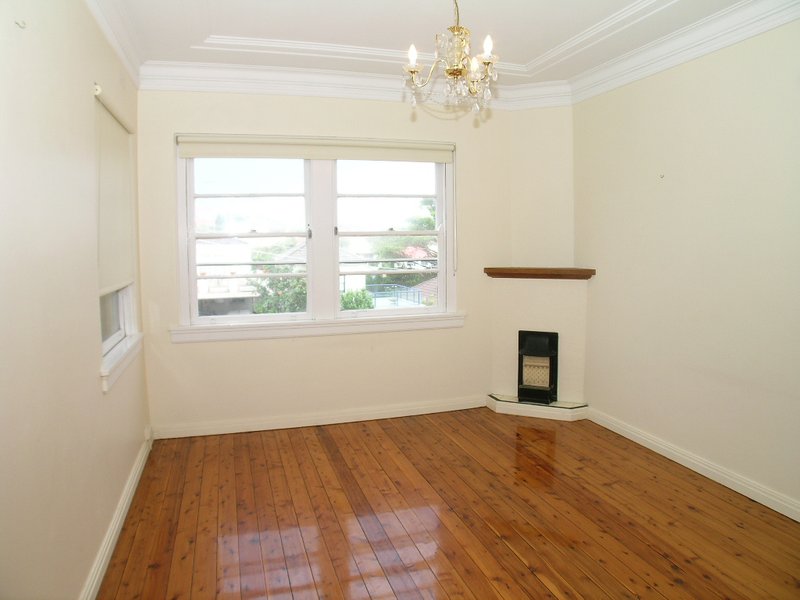 Photo - 19 Eastern Avenue, Dover Heights NSW 2030 - Image 3