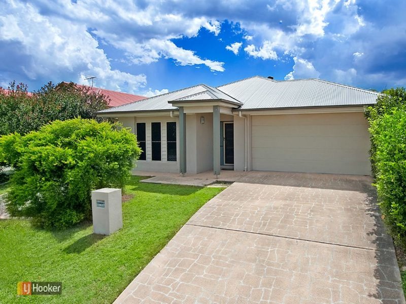 19 Echidna Parade, North Lakes QLD 4509