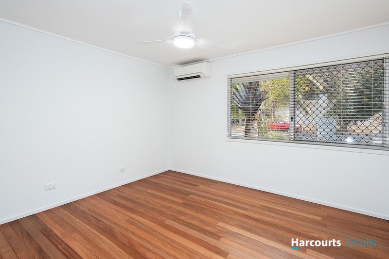 Photo - 19 Edgehill Street, Nathan QLD 4111 - Image 4