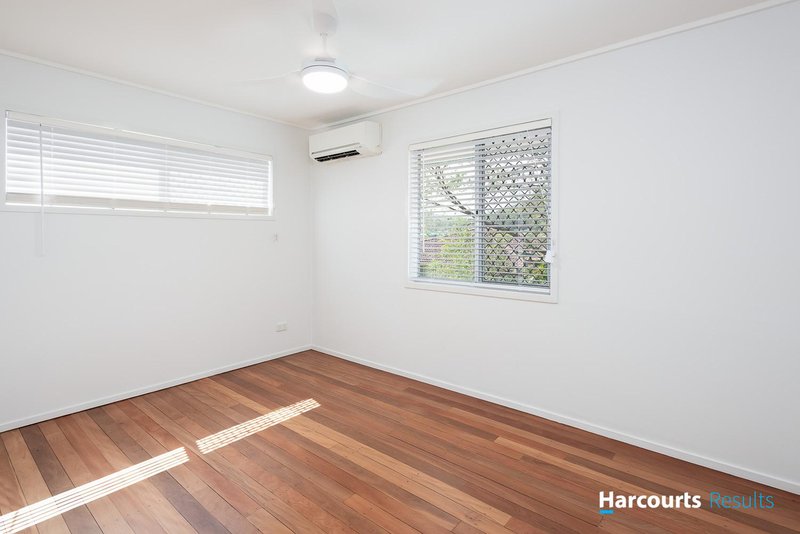 Photo - 19 Edgehill Street, Nathan QLD 4111 - Image 6