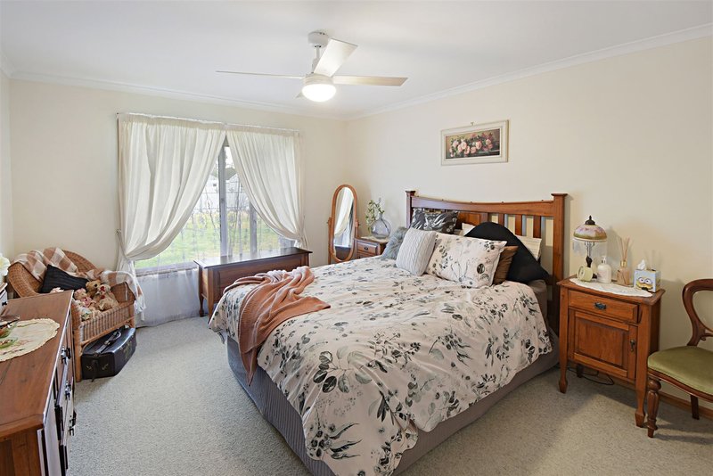 Photo - 19 Edinburgh Road, Edenhope VIC 3318 - Image 7