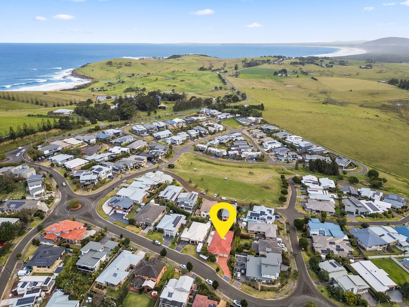 19 Elambra Parade, Gerringong NSW 2534