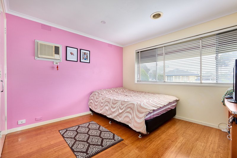 Photo - 19 Eldo Street, Keysborough VIC 3173 - Image 5