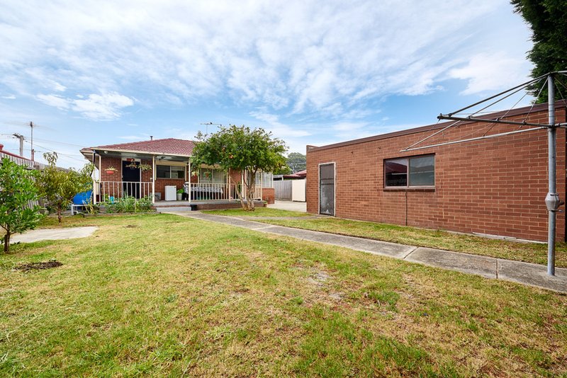 Photo - 19 Eldo Street, Keysborough VIC 3173 - Image 7