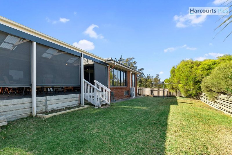 Photo - 19 Elena Crescent, Hallett Cove SA 5158 - Image 19