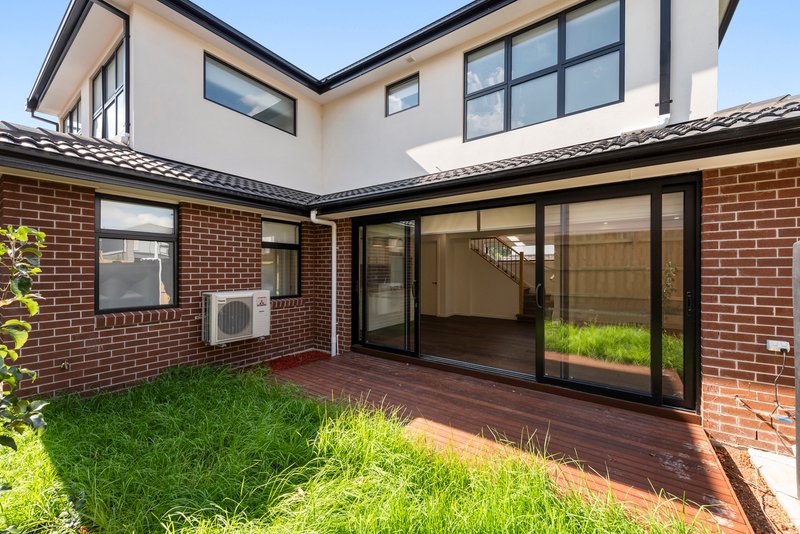 Photo - 1/9 Eley Road, Blackburn South VIC 3130 - Image 6