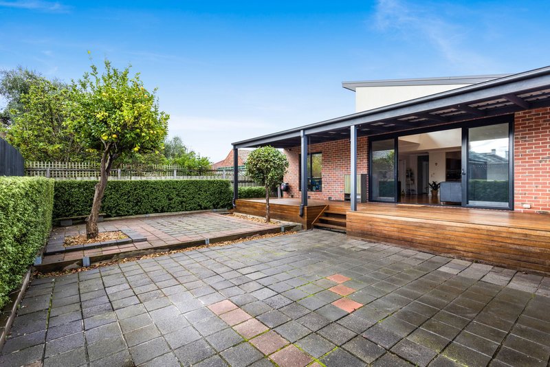 Photo - 19 Elimatta Road, Carnegie VIC 3163 - Image 6