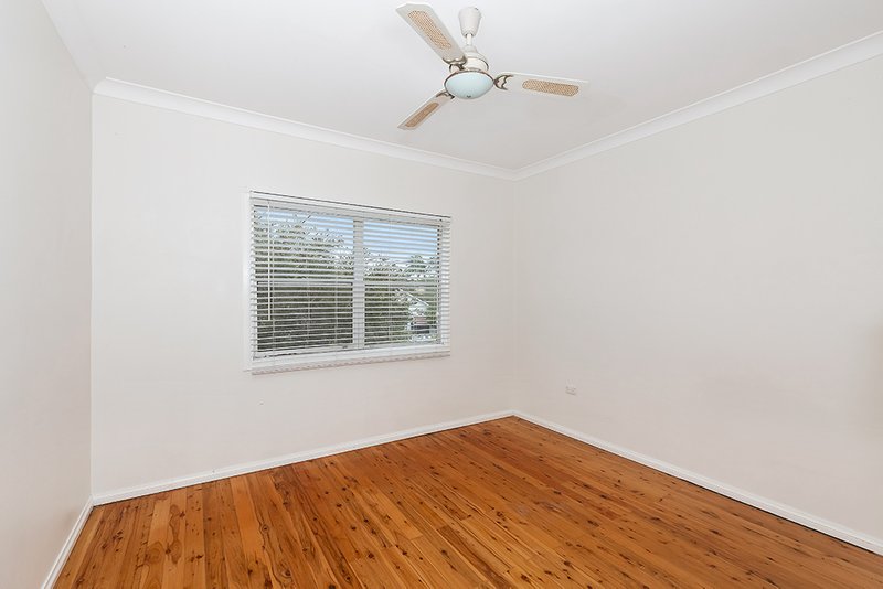 Photo - 19 Elizabeth Street, Cardiff South NSW 2285 - Image 5