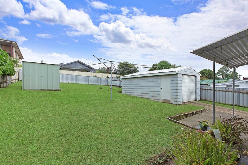 Photo - 19 Elizabeth Street, Cardiff South NSW 2285 - Image 10