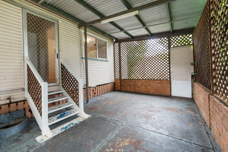 Photo - 19 Ellis Street, Wilsonton QLD 4350 - Image 7