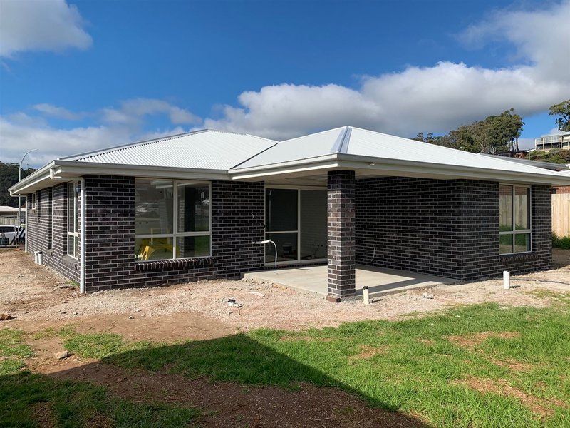 19 Emily Crescent, Somerset TAS 7322