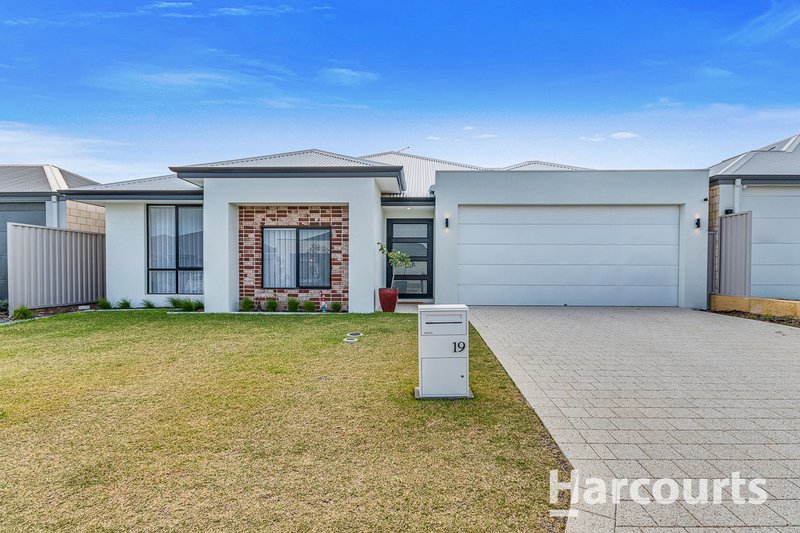 Photo - 19 Eminence Street, Sinagra WA 6065 - Image 3
