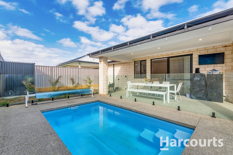 Photo - 19 Eminence Street, Sinagra WA 6065 - Image 32