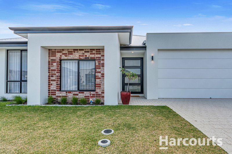 Photo - 19 Eminence Street, Sinagra WA 6065 - Image 35