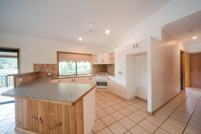 Photo - 19 Erromango Drive, Jubilee Pocket QLD 4802 - Image 13