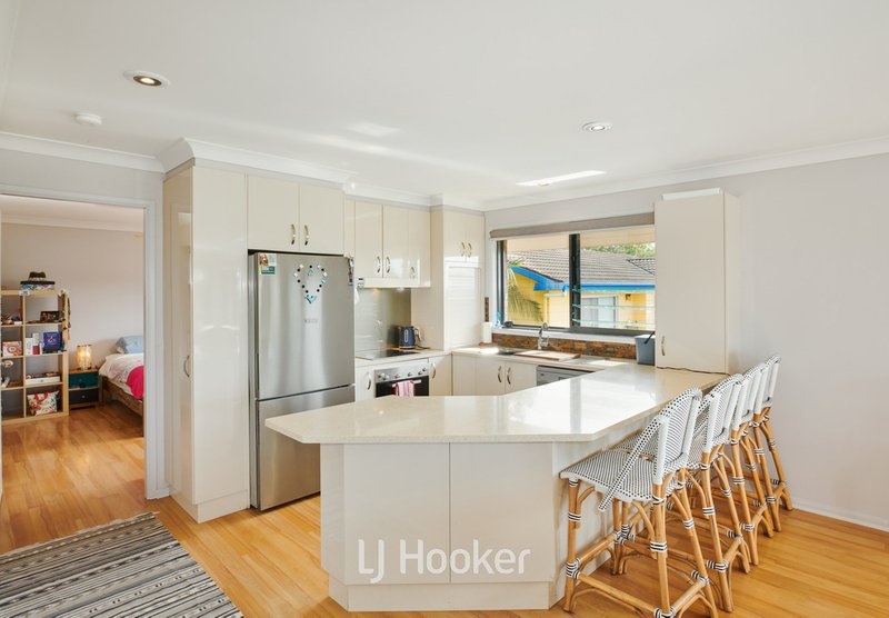 Photo - 19 Escapade Avenue, Diamond Beach NSW 2430 - Image 5