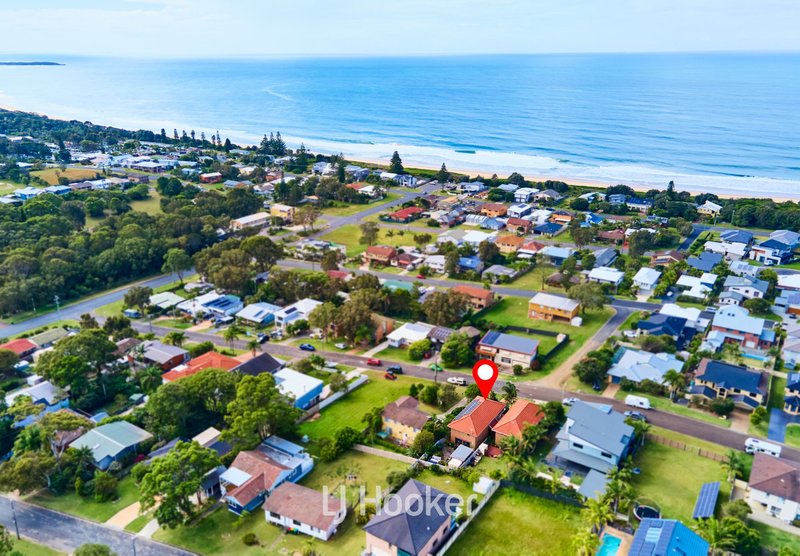 Photo - 19 Escapade Avenue, Diamond Beach NSW 2430 - Image 19