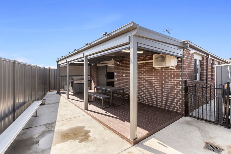 Photo - 19 Expedition Way, Corio VIC 3214 - Image 10