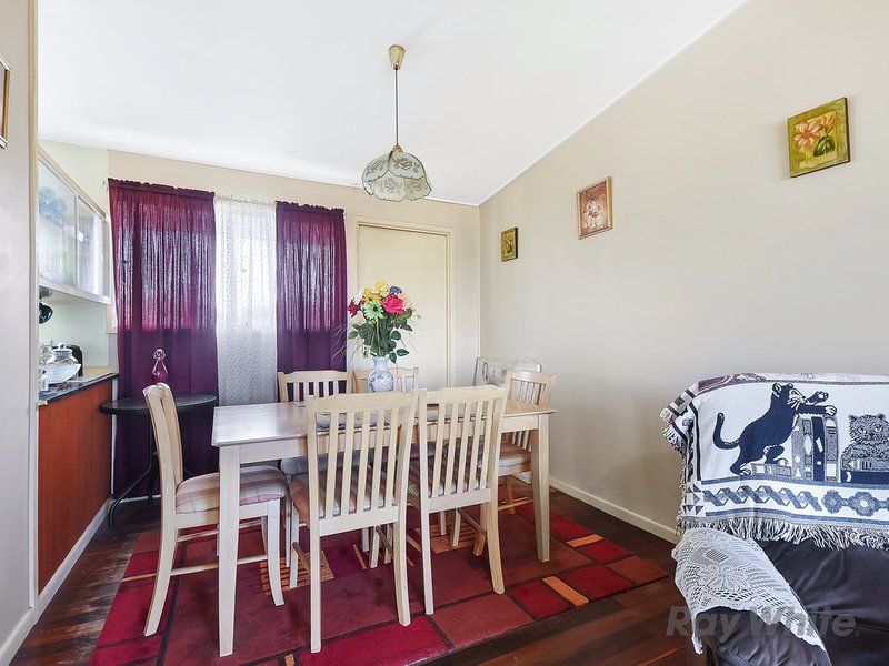 Photo - 19 Fahey Street, Zillmere QLD 4034 - Image 6