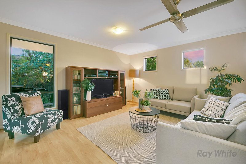 Photo - 19 Fairmont Street, Runcorn QLD 4113 - Image 4