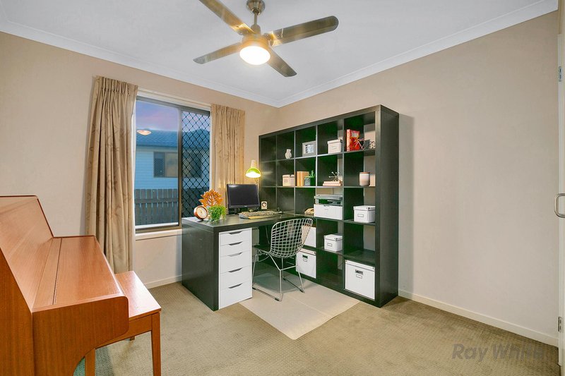 Photo - 19 Fairmont Street, Runcorn QLD 4113 - Image 13