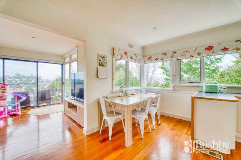 Photo - 19 Fairthorne Road, Trevallyn TAS 7250 - Image 12