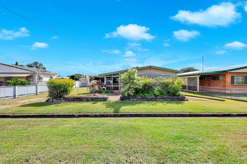 Photo - 19 Fairymead Road, Bundaberg North QLD 4670 - Image 3