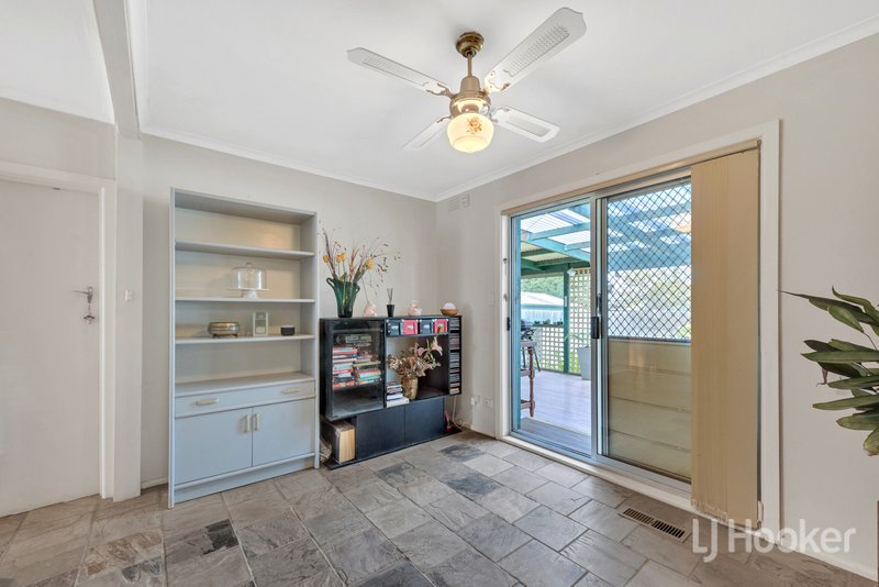 Photo - 19 Falcon Drive, Melton VIC 3337 - Image 9