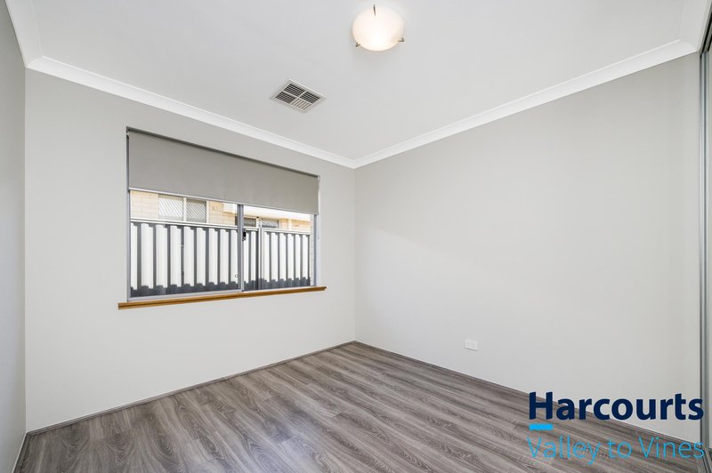 Photo - 19 Farina Street, Aveley WA 6069 - Image 18
