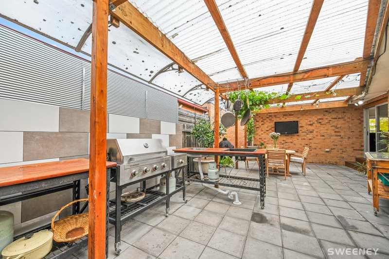 Photo - 19 Fenfield Street, Altona VIC 3018 - Image 13