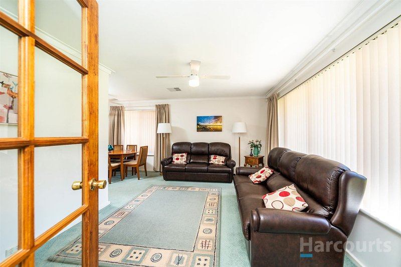 Photo - 19 Fenton Way, Hillarys WA 6025 - Image 8