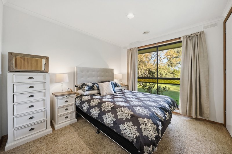 Photo - 19 Ferguson Road, Tatura VIC 3616 - Image 10