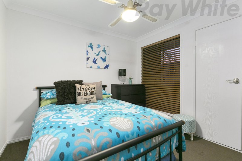 Photo - 19 Ferndown Street, Alexandra Hills QLD 4161 - Image 13