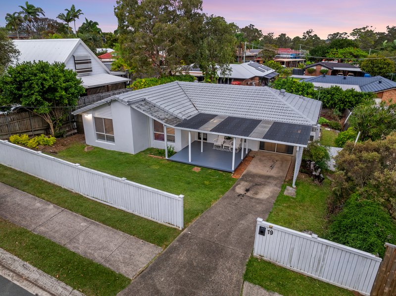 Photo - 19 Finucane Road Of , Capalaba QLD 4157 - Image 25