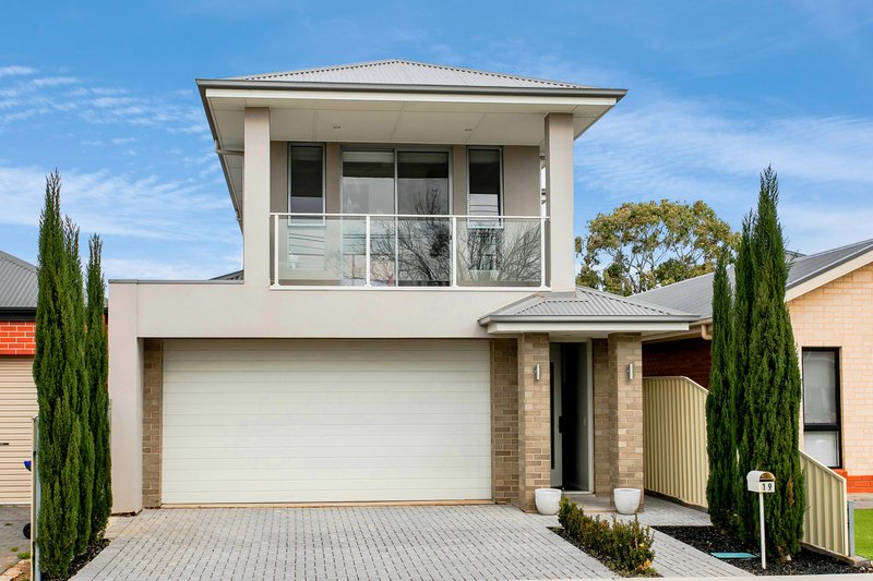 19 Flinders Parade, Flinders Park SA 5025