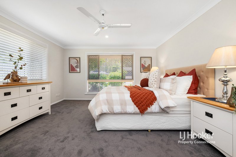 Photo - 19 Flinders Way, Albany Creek QLD 4035 - Image 15